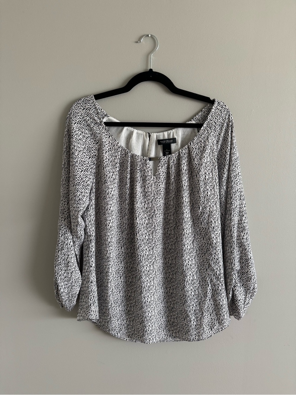 White House Black Market Black and White Speckled Scoop Neck Blouse